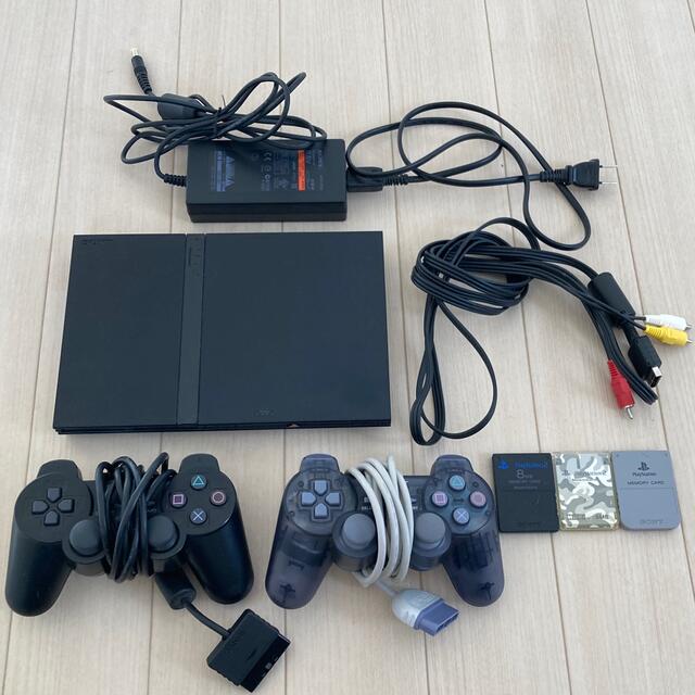 PlayStation2(プレイステーション2)のSONY PlayStation2 SCPH-70000 CB 美品 エンタメ/ホビーのゲームソフト/ゲーム機本体(家庭用ゲーム機本体)の商品写真