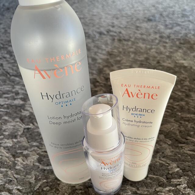 Avene(アベンヌ)のAvene アヴェンヌ　イドラスシリーズ　＊Kaori様専用 コスメ/美容のスキンケア/基礎化粧品(化粧水/ローション)の商品写真