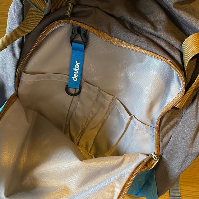 Deuter(ドイター)のドイター リュック Walker24 コーヒー×デニム レディースのバッグ(リュック/バックパック)の商品写真