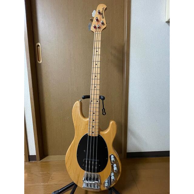 エレキベース MUSICMAN  stingray