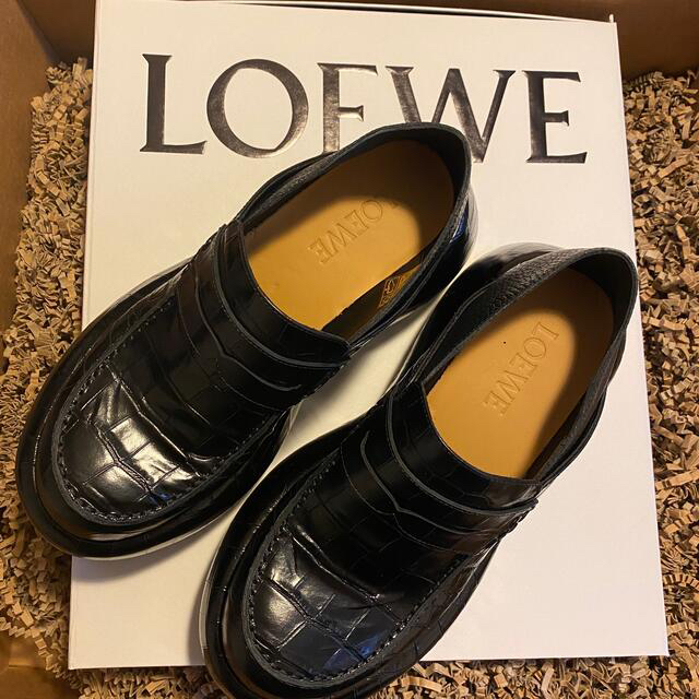 LOEWE(ロエベ)のロエベ　ウェッジ　スリップオン　ローファー　LOEWE レディースの靴/シューズ(ローファー/革靴)の商品写真