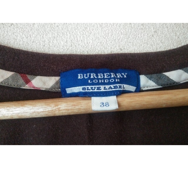 BURBERRY BLUE LABEL(バーバリーブルーレーベル)の匿名配送　BURBERRYブルーレーベル　Tシャツ レディースのトップス(Tシャツ(半袖/袖なし))の商品写真