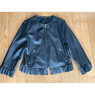 ザラ(ZARA)のZARA レザー風 ノーカラージャケット　黒(ノーカラージャケット)