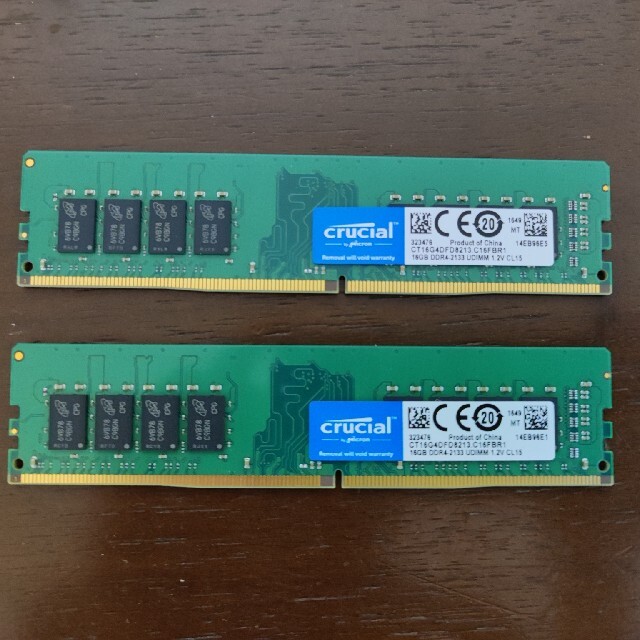 デスクトップ用メモリ16GB*2　計32GBDDR4-2133