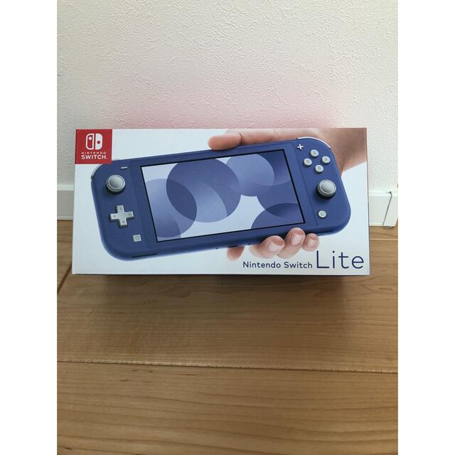 美品★Nintendo Switch LITE  本体 ブルー 保護フィルムつき 6