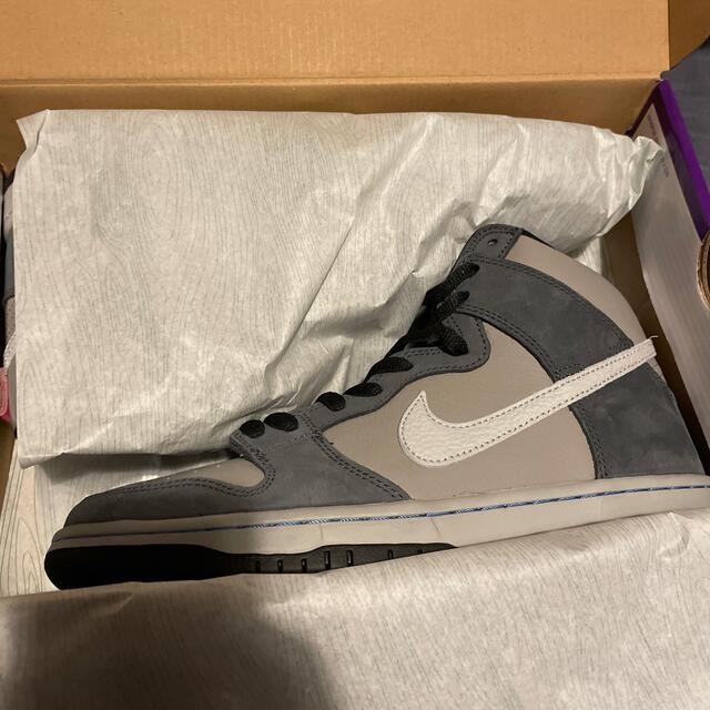 NIKE(ナイキ)のNike SB Dunk High Pro Medium Grey ナイキ SB メンズの靴/シューズ(スニーカー)の商品写真