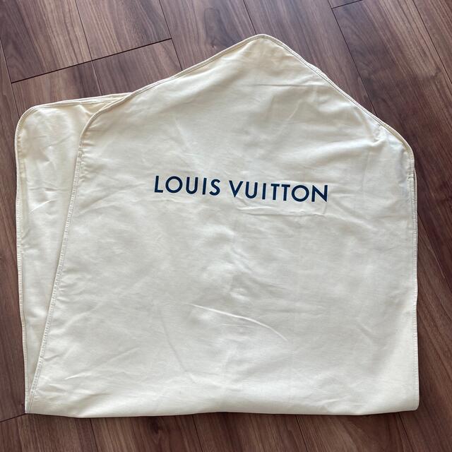 LOUIS VUITTON(ルイヴィトン)のルイヴィトン　•コートカバー　•ドレスカバー① レディースのファッション小物(その他)の商品写真