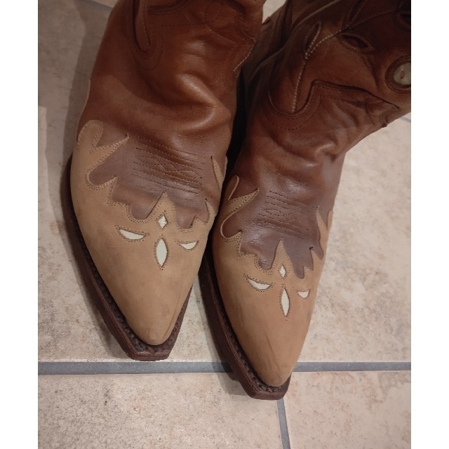 Kai Lani(カイラニ)の☆モンタナ☆バタフライブーツ ブラウン 7.0  24cm レディースの靴/シューズ(ブーツ)の商品写真