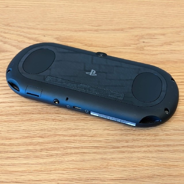 PlayStation Vita黒 充電器、ドラクエビルダーズ付き 2