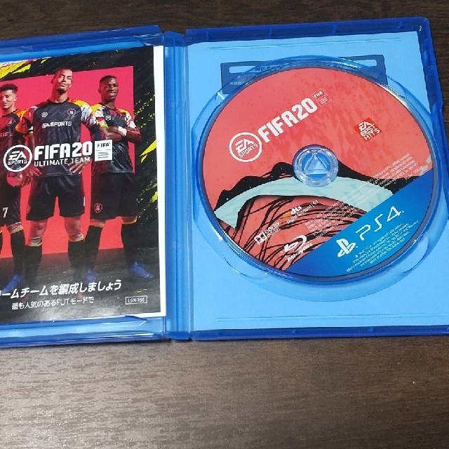 FIFA 20（EA BEST HITS） PS4 エンタメ/ホビーのゲームソフト/ゲーム機本体(家庭用ゲームソフト)の商品写真