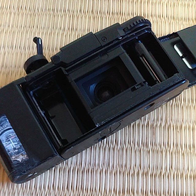 OLYMPUS(オリンパス)のolympus xa2 ジャンク品 スマホ/家電/カメラのカメラ(フィルムカメラ)の商品写真