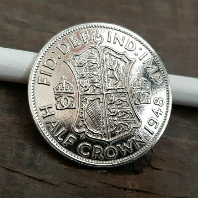イギリス 1948年英国 古銭 ハーフ クラウン コイン32mm 14の通販 イギリス 1948年英国 古銭 ハーフ クラウン コイン32mm 14の通販