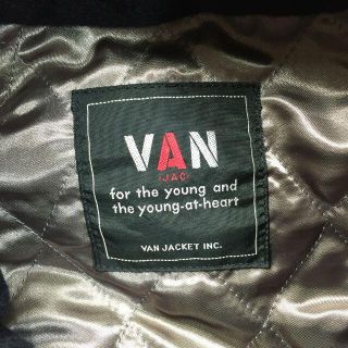 VAN Jacket - 購入者ありVAN JAC中綿コート フード付き 肉厚 ウール ...