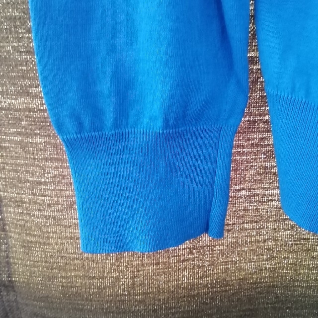 TOMORROWLAND(トゥモローランド)のトゥモローランド　Vネックニット・セーター メンズのトップス(ニット/セーター)の商品写真