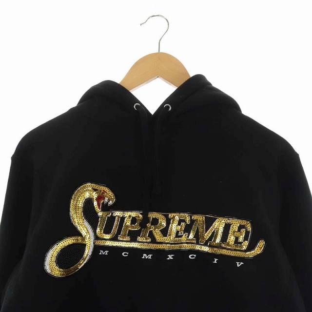 Supreme(シュプリーム)のシュプリーム SUPREME スパンコールロゴパーカ S 黒 ゴールド メンズのトップス(パーカー)の商品写真