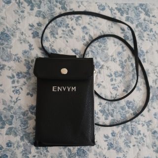 アンビー(ENVYM)のサコッシュ　美品(ショルダーバッグ)