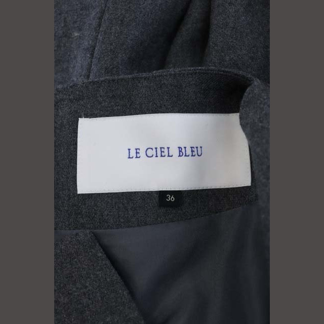 LE CIEL BLEU(ルシェルブルー)のルシェルブルー 21AW ワンピース 長袖 ロング フリル Vネック レディースのワンピース(ロングワンピース/マキシワンピース)の商品写真