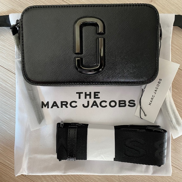 約97-1445cm重量MARC JACOBS マークジェイコブス スナップショット DTC ブラック