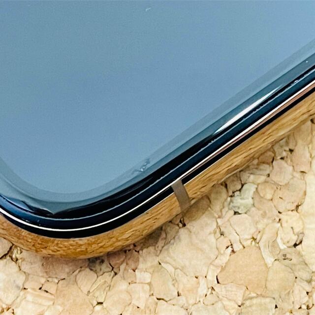 iPhone(アイフォーン)のiPhone 11 Pro 256GB ゴールド MWC92J/A  スマホ/家電/カメラのスマートフォン/携帯電話(スマートフォン本体)の商品写真