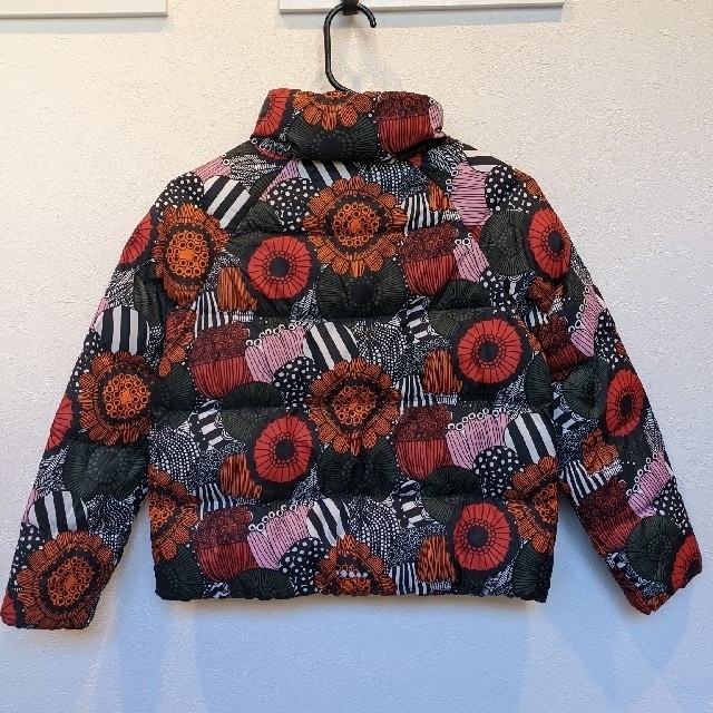 marimekko(マリメッコ)のユニクロ×マリメッコ  ウルトラライトダウン140cm キッズ/ベビー/マタニティのキッズ服女の子用(90cm~)(ジャケット/上着)の商品写真