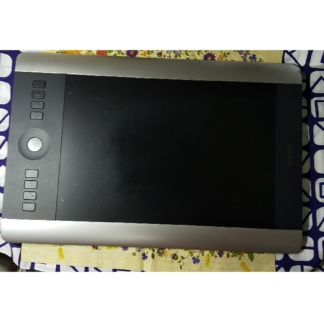 Wacom Intuos Pro Medium  PTH651