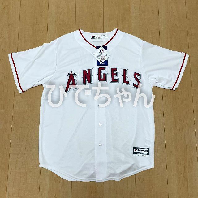 大谷翔平 直筆サインジャージ 白 マジェスティック製 スポーツ/アウトドアの野球(記念品/関連グッズ)の商品写真