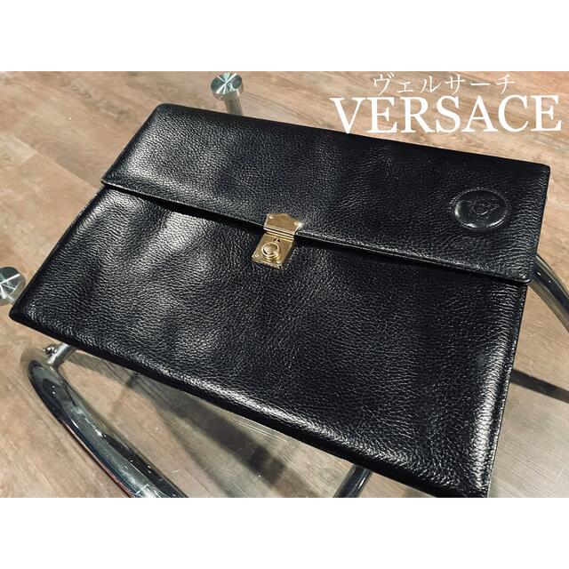 VERSACE - 【最終値下げ‼︎‼︎】ヴェルサーチ セカンドバッグ クラッチバッグの通販 by Kohaku's shop｜ヴェルサーチならラクマ