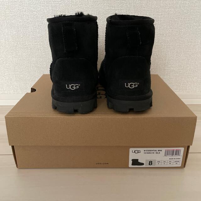 UGG ムートンブーツ　ESSENTIAL MINI 24cm ショートブーツ