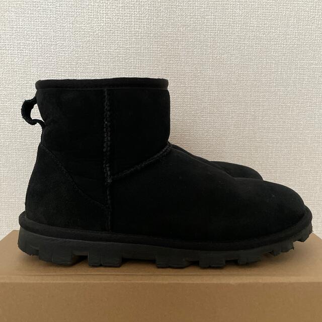 UGG ムートンブーツ　ESSENTIAL MINI 24cm ショートブーツ