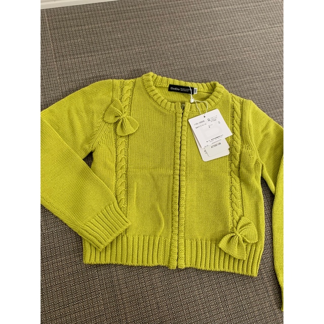 BeBe(ベベ)のべべ　ニットカーディガン　110 定価1万円程 キッズ/ベビー/マタニティのキッズ服女の子用(90cm~)(カーディガン)の商品写真