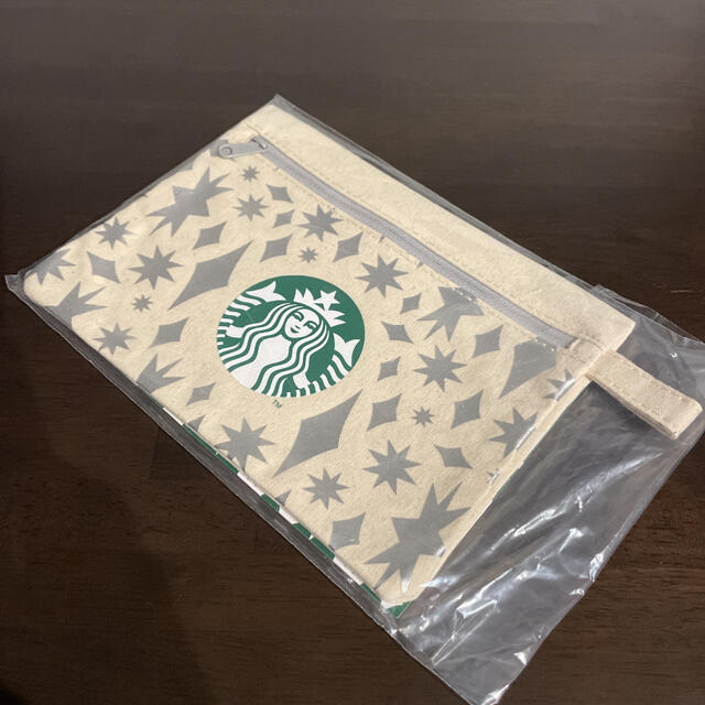 Starbucks Coffee(スターバックスコーヒー)のスターバックス＊ホリデーポーチ2020 レディースのファッション小物(ポーチ)の商品写真