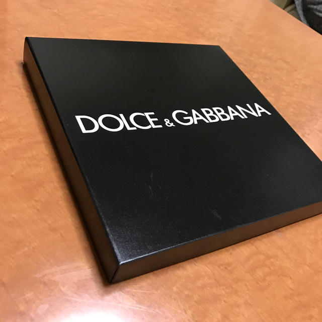 DOLCE&GABBANA(ドルチェアンドガッバーナ)のDOLCE&GABBANA   ロンT梱包用箱と紙袋 メンズのメンズ その他(その他)の商品写真