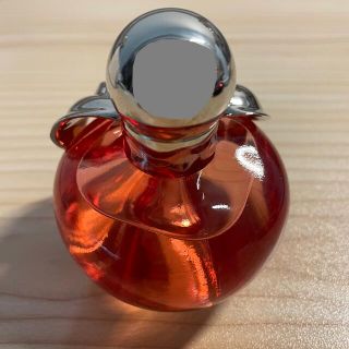 ニナリッチ(NINA RICCI)の【ほぼ未使用中古】ニナ リッチ ニナ オーデトワレ 30ml(香水(女性用))