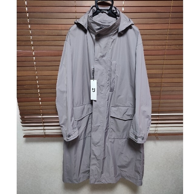 UNIQLO(ユニクロ)のオーバーサイズフーデッド ロングコート　グレー　L メンズのジャケット/アウター(ステンカラーコート)の商品写真