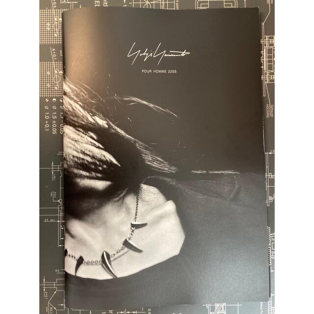 Yohji Yamamoto(ヨウジヤマモト)のヨウジヤマモト 写真集 【pour homme 22ss】 メンズのメンズ その他(その他)の商品写真