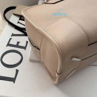 ロエベ(LOEWE)のロエベ  LOEWE  アマソナ28 クラシックカーフ 前ページ追加お写真(ハンドバッグ)