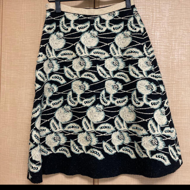 本日限定価格！ミナペルホネン wind flower アンゴラ 刺繍 スカート 2