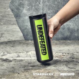 スターバックスコーヒー(Starbucks Coffee)のUNDEFEATED スタバ　タンブラー(タンブラー)