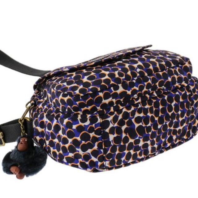 新品✨タグ付き♪ Kipling 定価9,900円ショルダーバッグ　　大特価 レディースのバッグ(ショルダーバッグ)の商品写真
