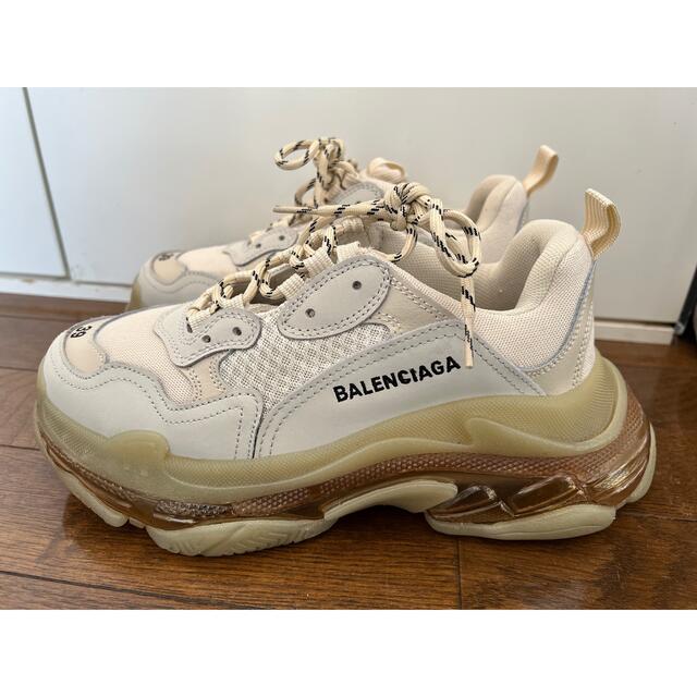 balenciaga triple S 39