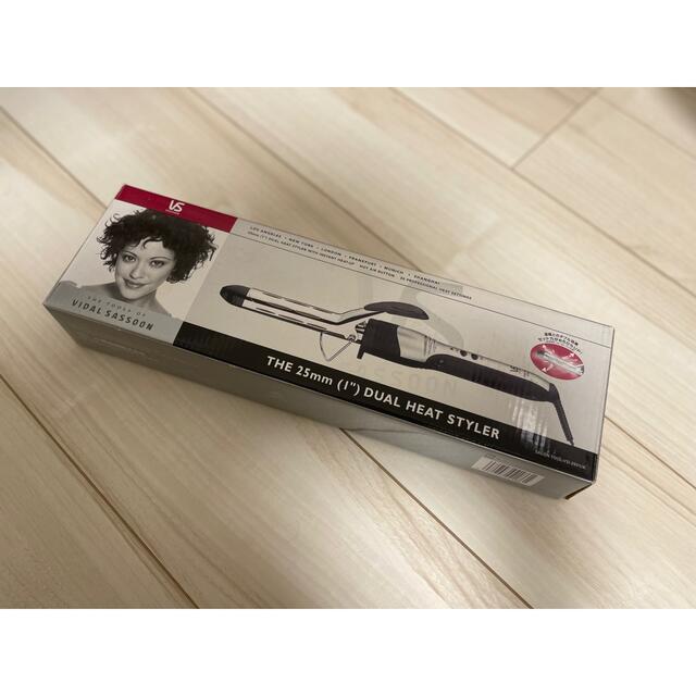 ヘアアイロン　カールタイプ　⚠︎動作確認済み。 スマホ/家電/カメラの美容/健康(ヘアアイロン)の商品写真