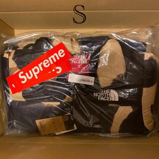 シュプリーム(Supreme)のSupreme The North Face Bleached Nuptse (ダウンジャケット)