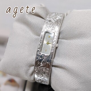 アガット(agete)の【美品】agete スクエアフェイスバングルウォッチ ホワイトゴールド 腕時計(腕時計)