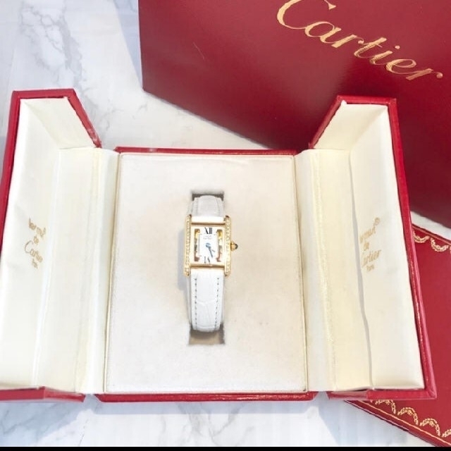 Cartier(カルティエ)の超美品 天然ダイヤモンド カルティエ タンク アフターダイヤ 腕時計 dw レディースのファッション小物(腕時計)の商品写真