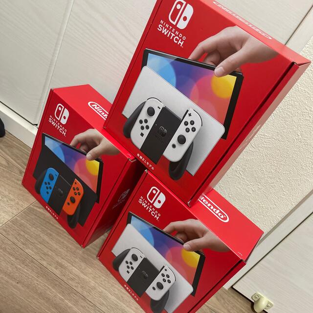 即日発送】 Nintendo Switch【有機ELモデル】最安値 家庭用ゲーム機