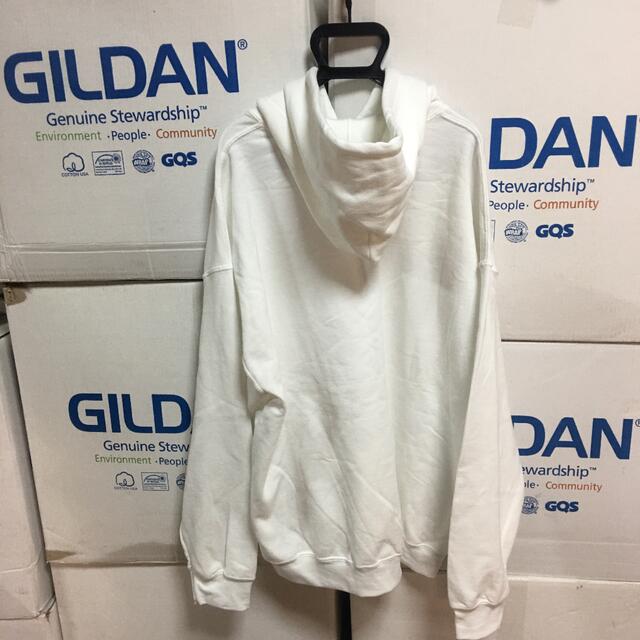 GILDAN(ギルタン)のGILDANギルダンのパーカー☆ホワイト☆白色★Sサイズ メンズのトップス(パーカー)の商品写真