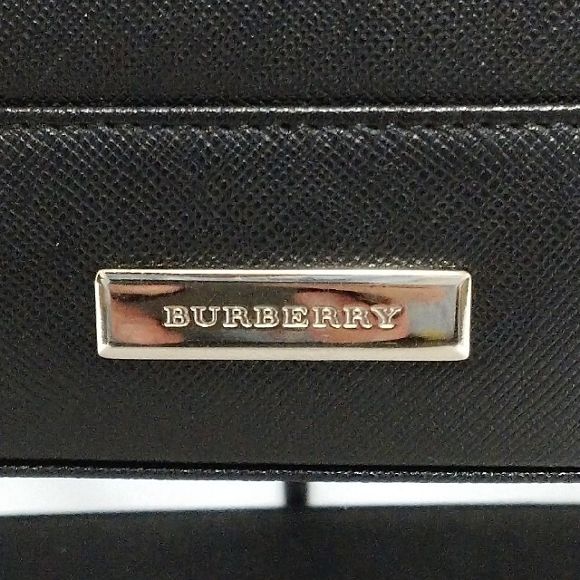 BURBERRY(バーバリー)のBURBERRY レザー ハンドバッグ 黒 ノバチェック レディースのバッグ(ハンドバッグ)の商品写真