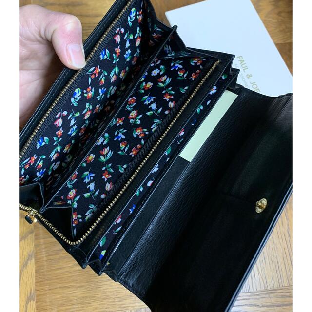 PAUL & JOE(ポールアンドジョー)の新品☆ポール&ジョー　財布　本皮　黒　花柄 レディースのファッション小物(財布)の商品写真