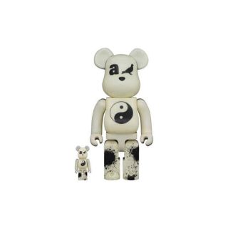 メディコムトイ(MEDICOM TOY)のBearbrick × atmos × STAPLE  100％ ＆ 400％(キャラクターグッズ)