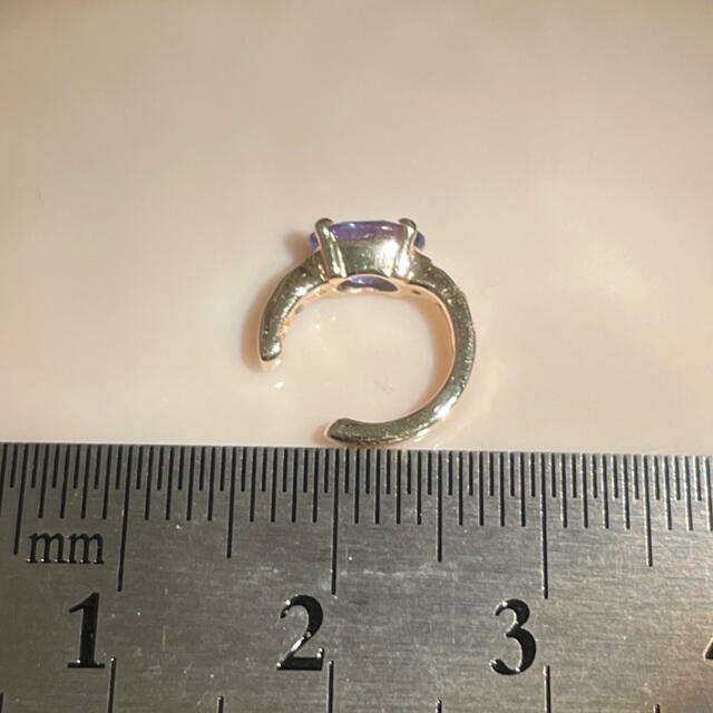 値下げしました　k10 ダイヤ0.09ct  タンザナイト0.513ctイヤカフ レディースのアクセサリー(イヤーカフ)の商品写真